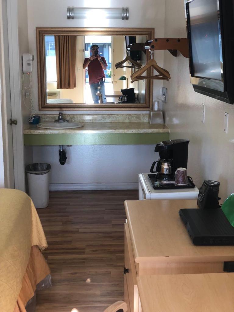 可尔斯维尔汽车旅馆 Kelseyville 外观 照片